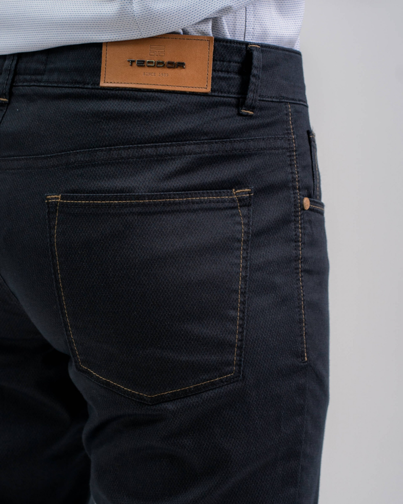 PANTALONI SLIM BLEUMARIN 210113088243-1 04