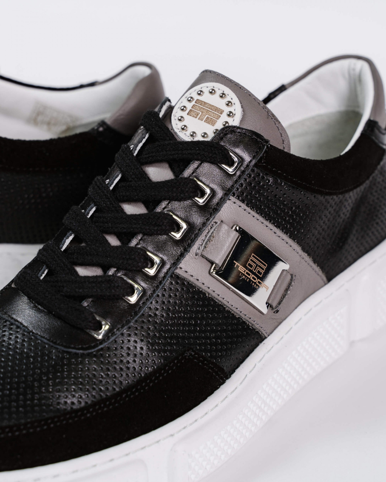 SNEAKERS NEGRI PIELE NATURALA PERFORATA 200137171889-1 05