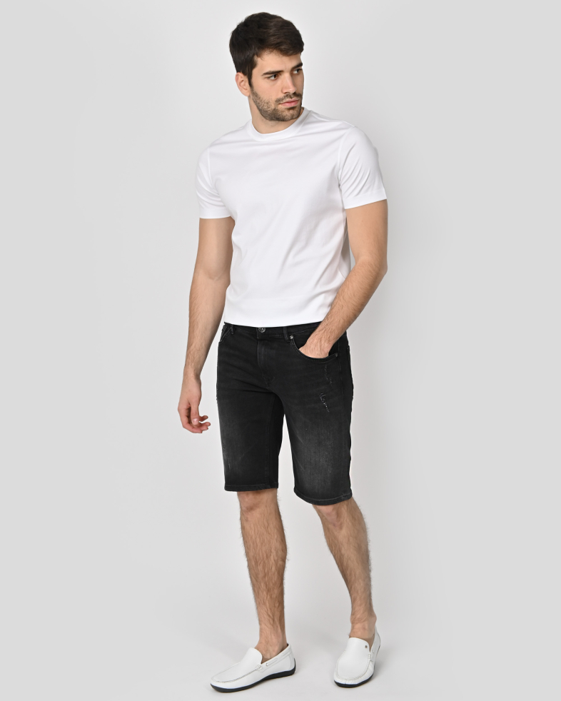 PANTALONI SCURTI NEGRI CU LOGO METAL 230115121305-7 02