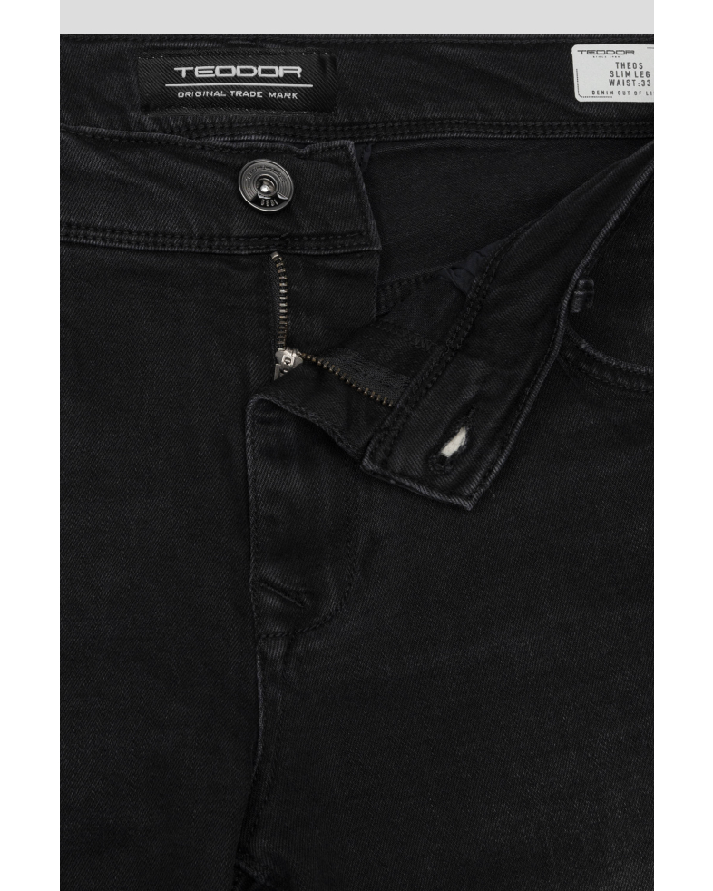 PANTALONI SCURTI NEGRI CU LOGO METAL 230115121305-7 05