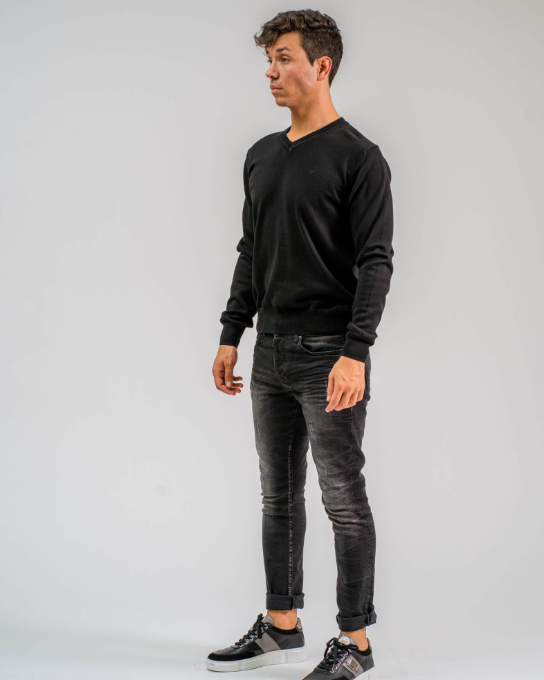 PULOVER DE BAZA CULOAREA NEAGRA CU LOGO 200208055020-1 01