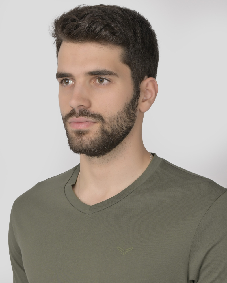 TRICOU VERDE GULER IN V 240161131739-4 04