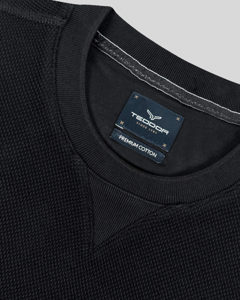 BLUZA NEAGRA CU GULER ROTUND 230210141532-1 09