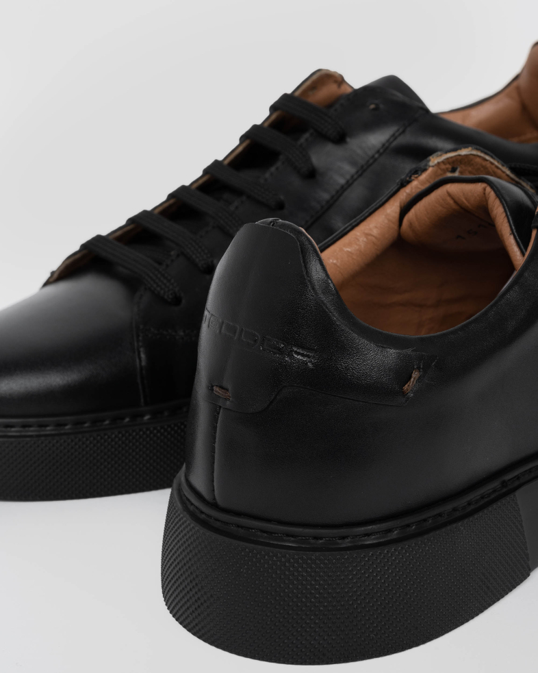 ADIDASI NEGRI PIELE NATURALA 230151172096-2 05