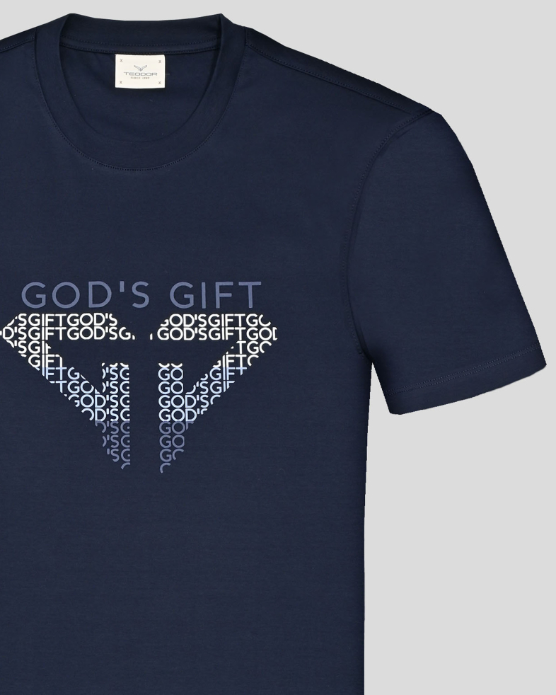 ТЪМНОСИНЯ ТЕНИСКА  ОТ PREMIUM ПАМУК С ЛОГО ПРИНТ И НАДПИС GOD`S GIFT 250110131809-3 05