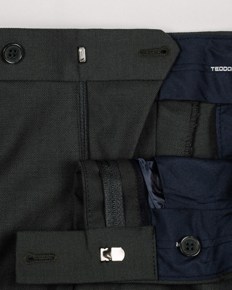 PANTALONI SLIM VERZI PENTRU COSTUM 220132211107-3 02