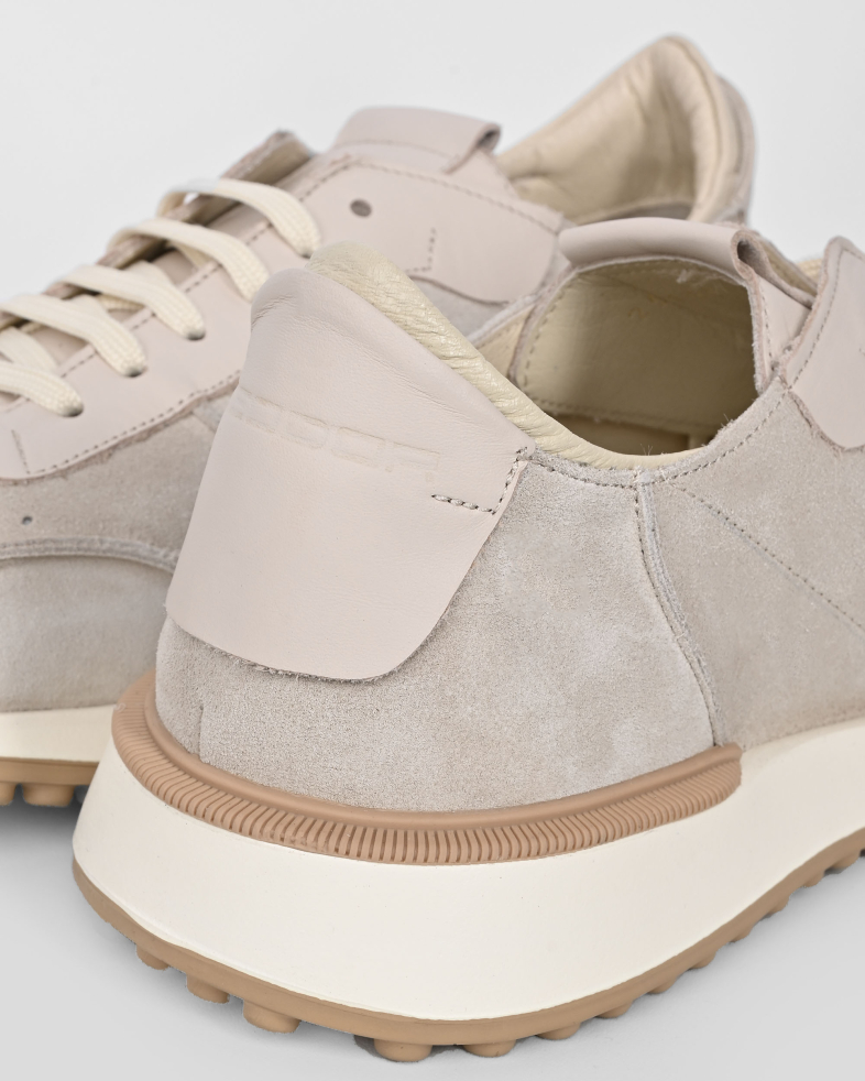 ADIDASI BEJ PIELE NATURALA 250151172249-4 05