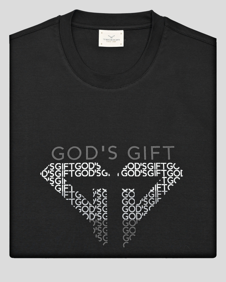 ЧЕРНА ТЕНИСКА ОТ PREMIUM ПАМУК С ЛОГО ПРИНТ И НАДПИС GOD`S GIFT 250110131809-2 06