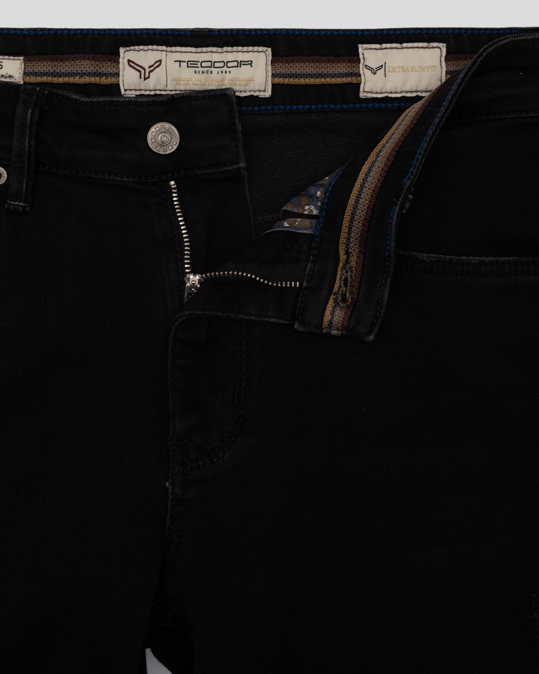 BLUGI SLIM NEGRI 240114088548-1 05