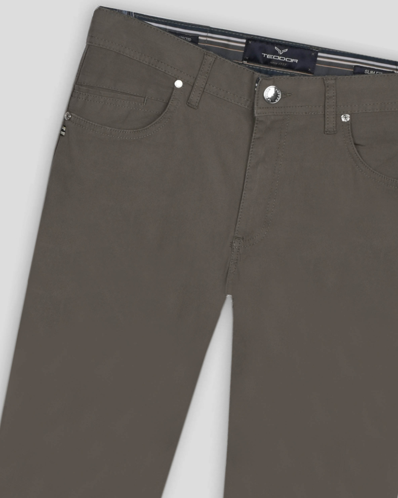 PANTALONI SLIM VERDE 240134088553-4 04