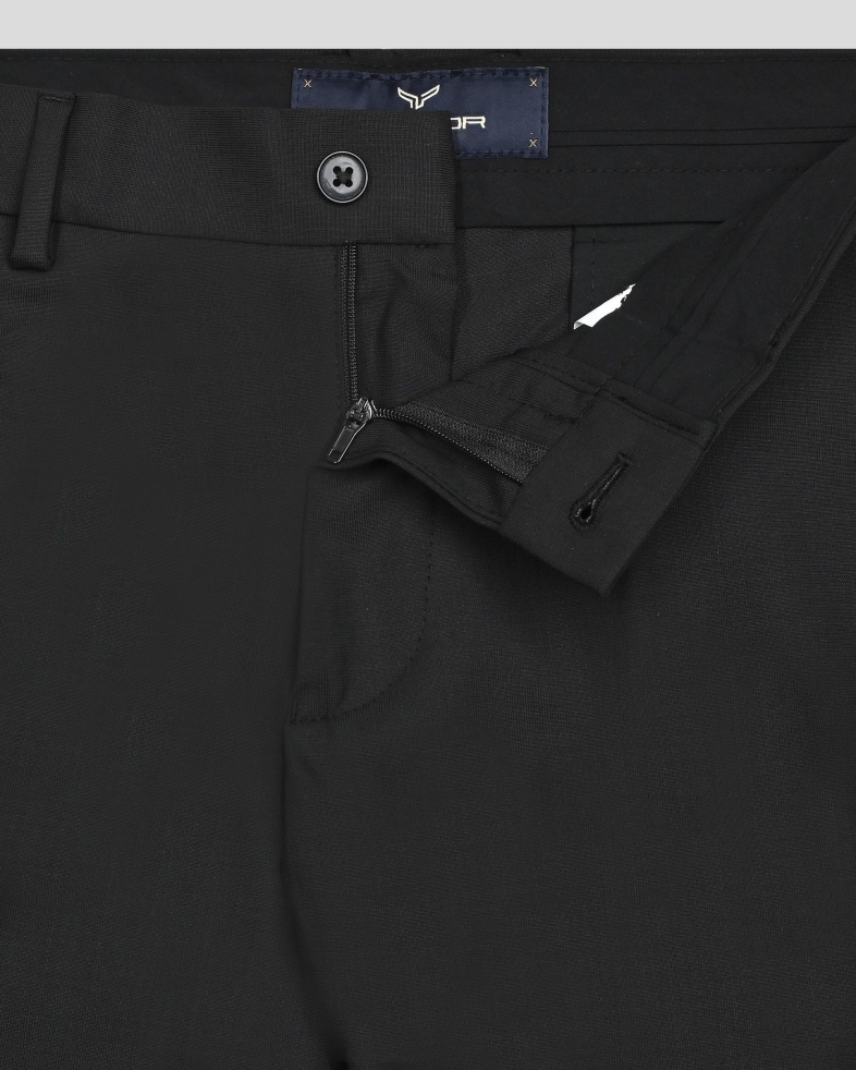 PANTALONI SLIM NEGRI 240113088559-1 06