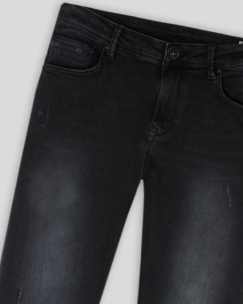 BLUGI SLIM NEGRI  240215088566-1 05
