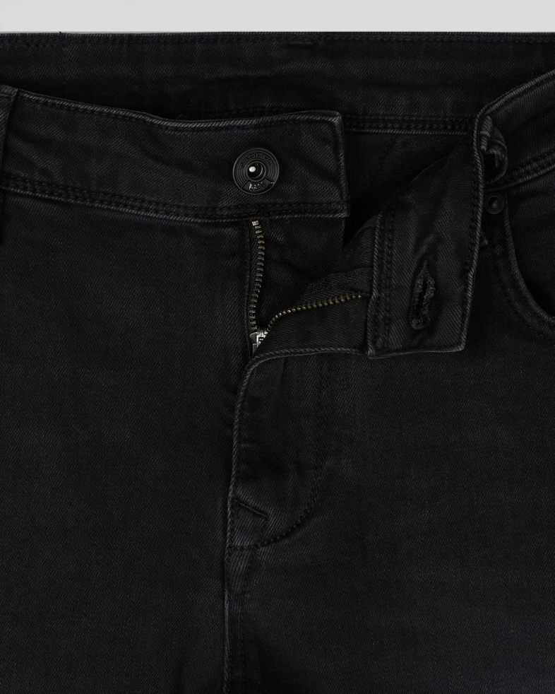 BLUGI SLIM NEGRI  240215088566-1 06