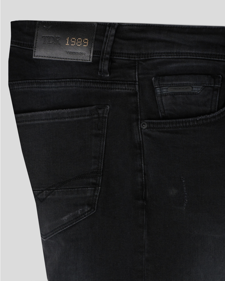 BLUGI SLIM NEGRI  240215088566-1 07