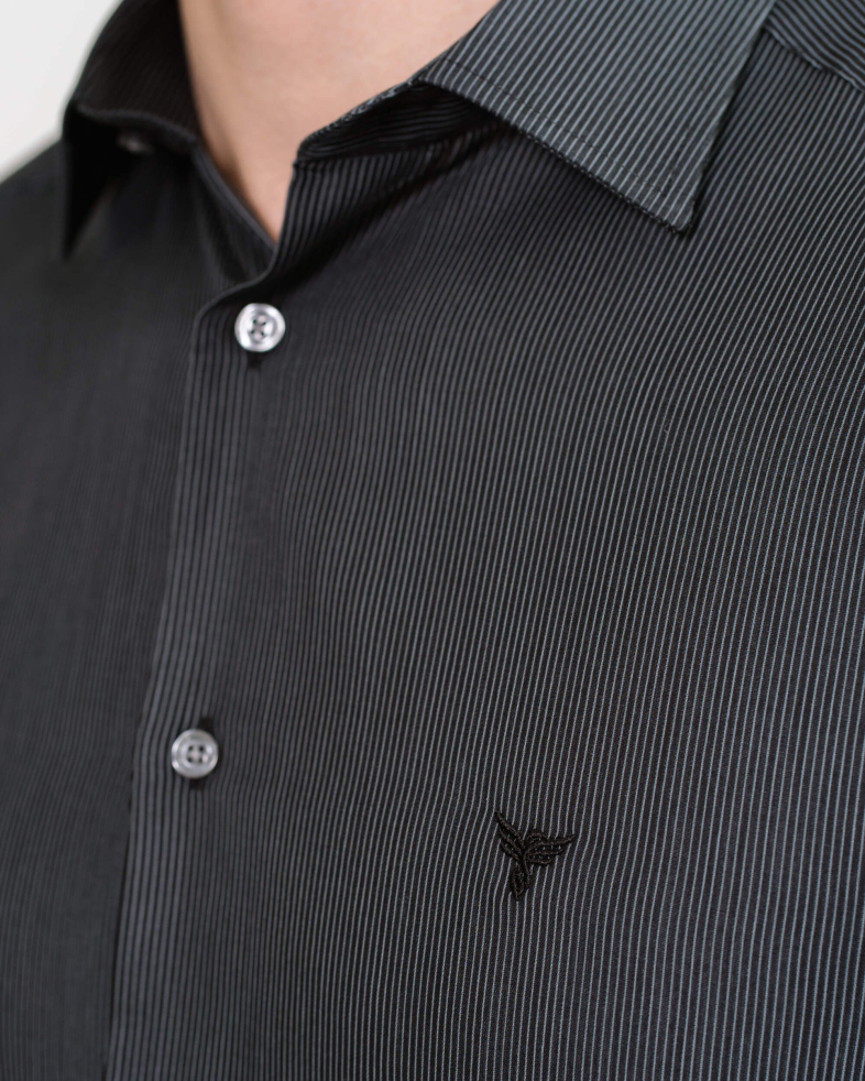 CAMASA NEAGRA CU DUNGI SI LOGO 200205044599-2 03