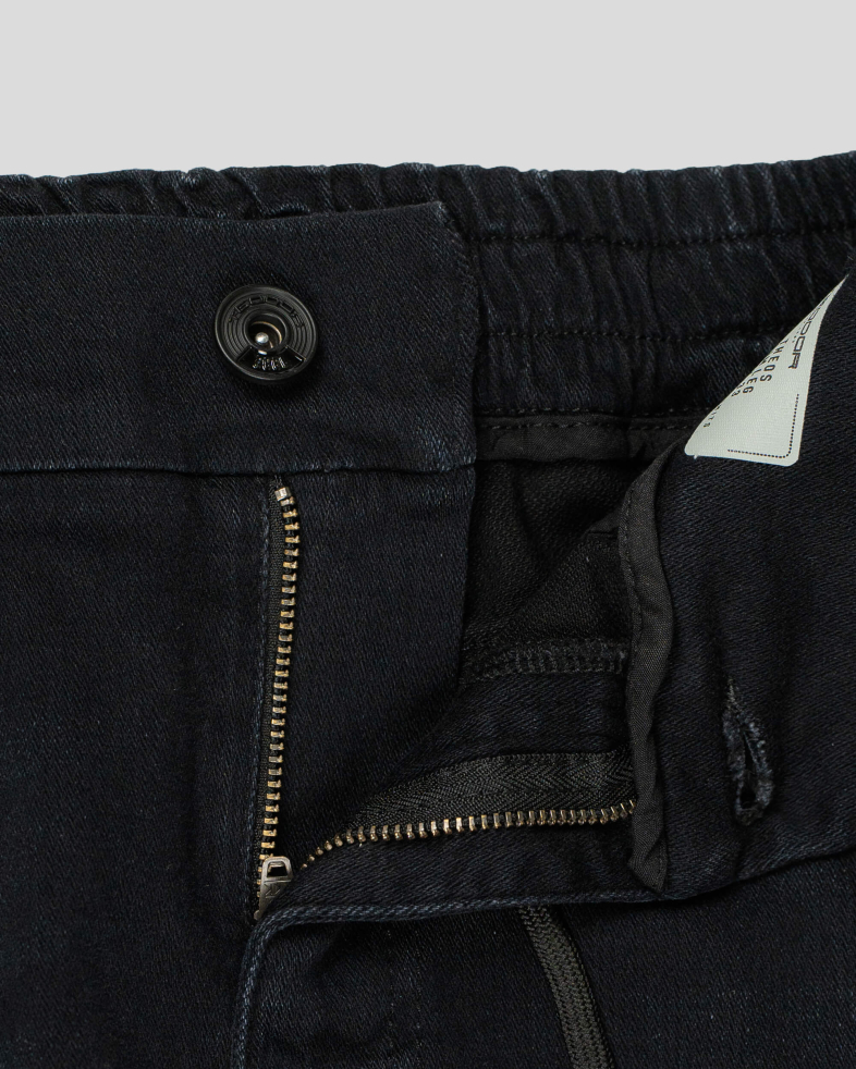 BLUGI SLIM NEGRI 220215088389-1 04