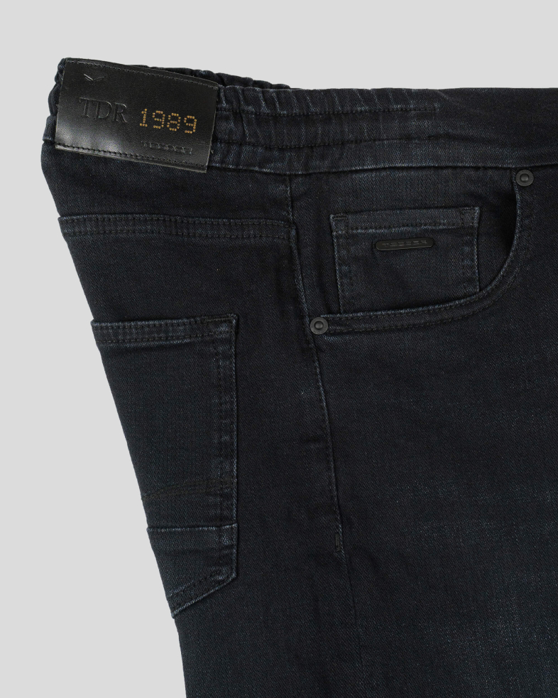 BLUGI SLIM NEGRI 220215088389-1 05