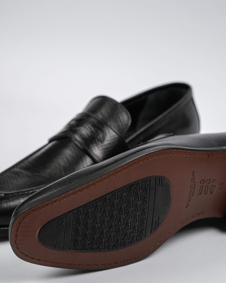 MOCASINI NEGRI PIELE NATURALA 210151171933-1 05