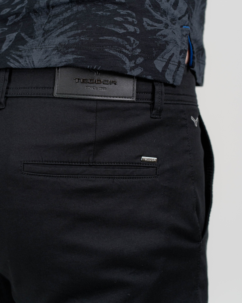 PANTALONI SLIM FIT NEGRI 210113088281-1 07