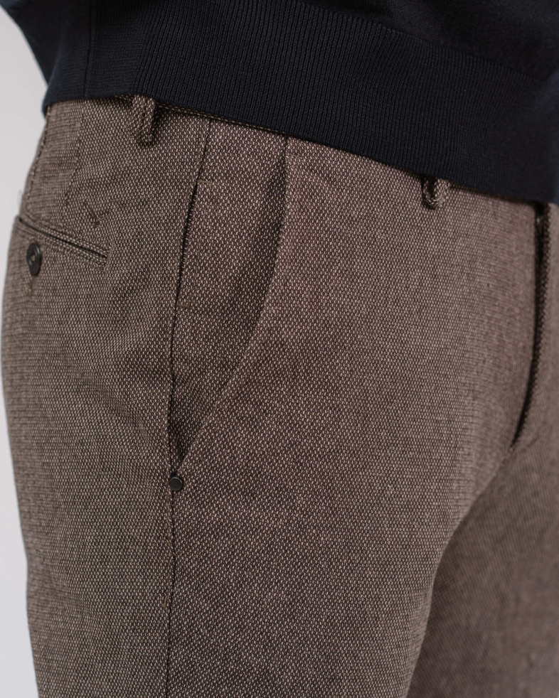 PANTALON DE BUMBAC CU BUZUNAR STIL ITALIAN SI JACQURDOV DESEN 200213088264-3 03
