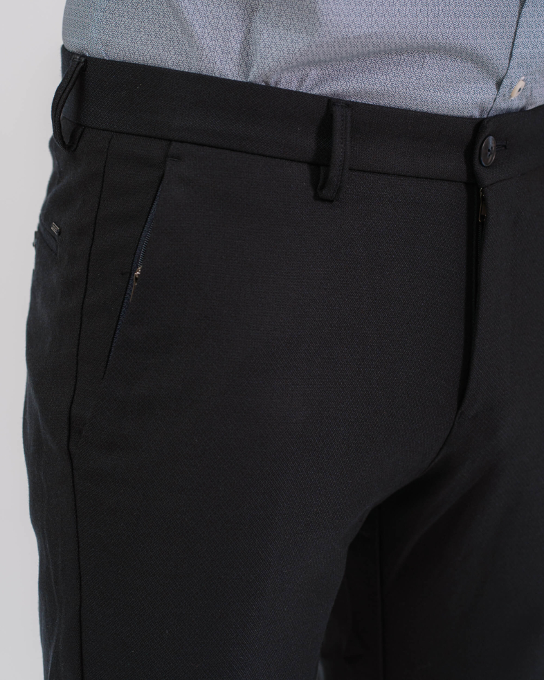 PANTALON DE LANA FINA CU STRUCTURA JACQUARD 200213088269-1 04