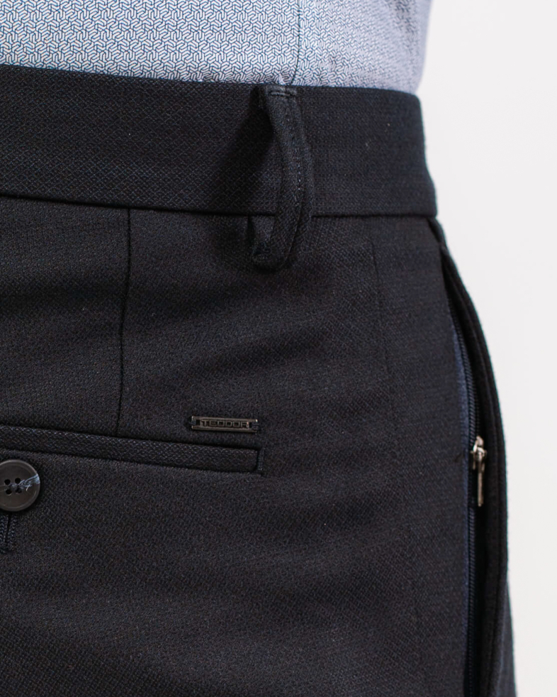 PANTALON DE LANA FINA CU STRUCTURA JACQUARD 200213088269-1 03