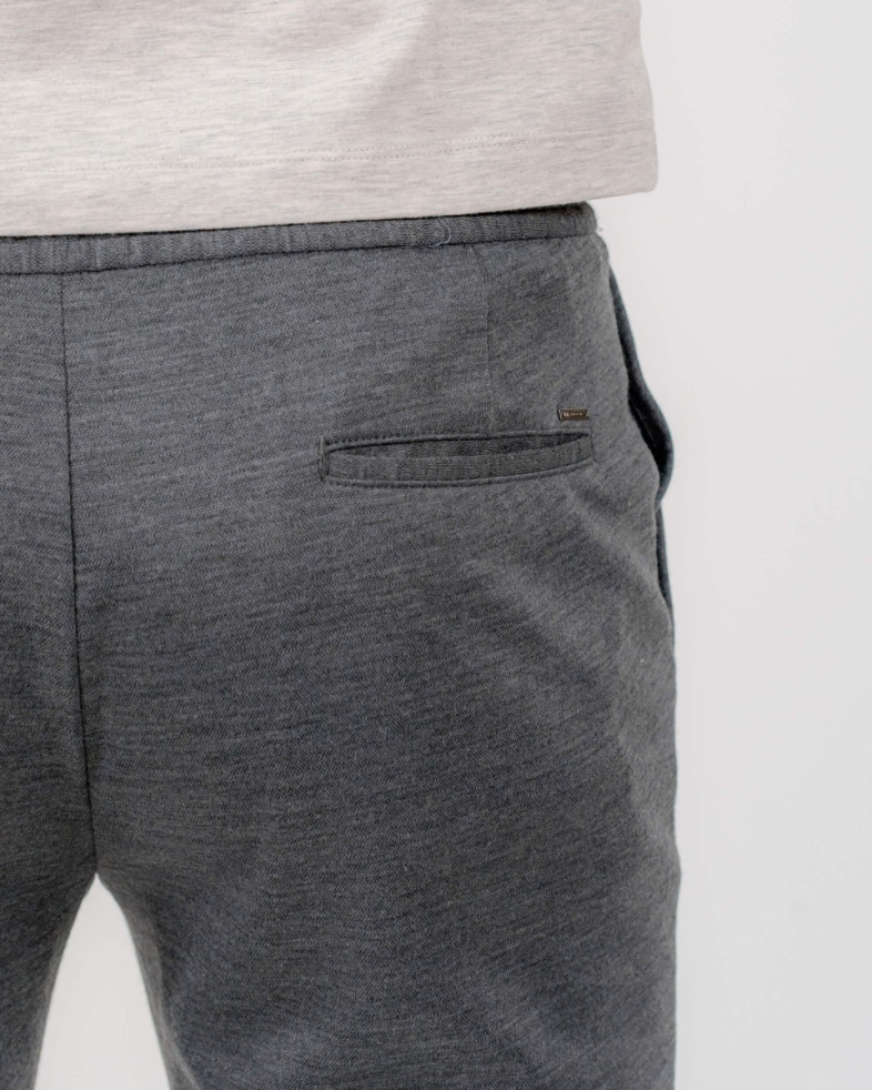 PANTALONI GRI CU STRUCTURI 210213088341-3 08
