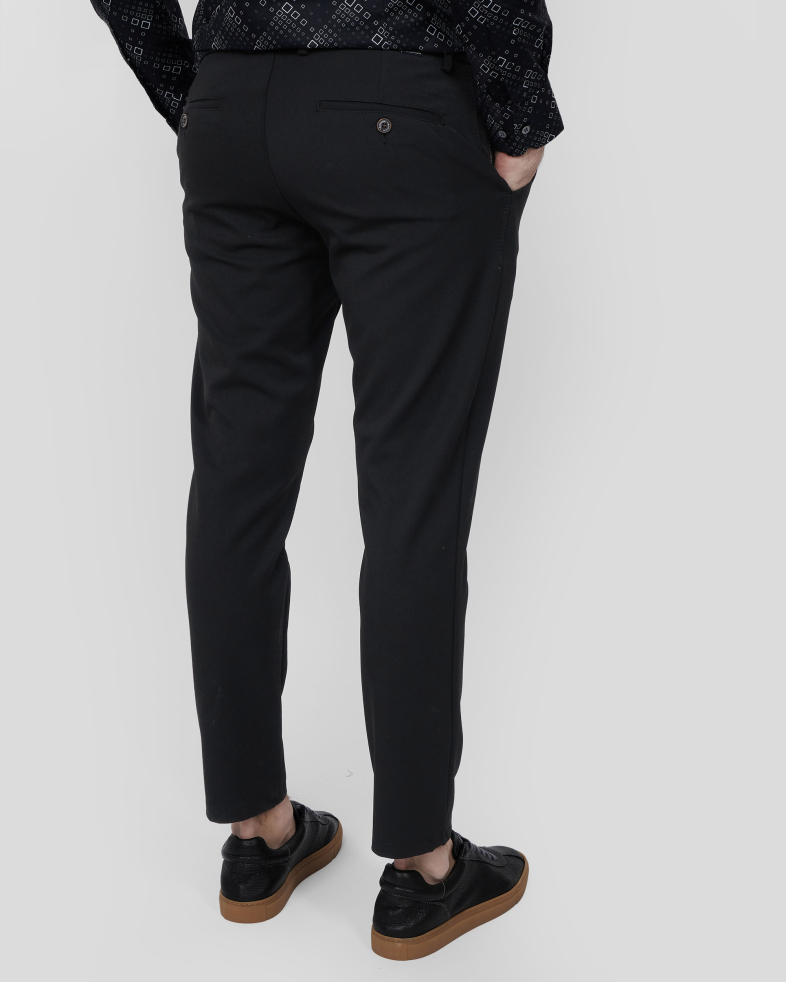 PANTALONI NEGRI 240234088570-1 07