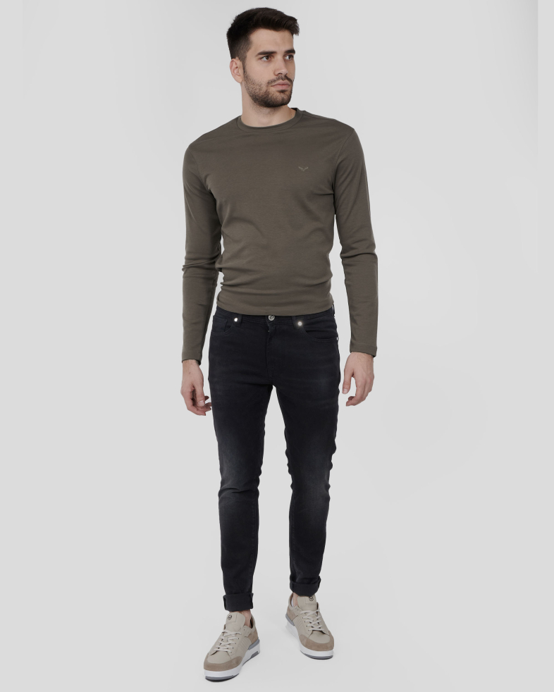 BLUGI SLIM NEGRI 240215088581-5 02